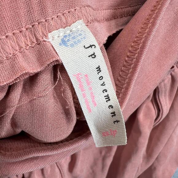 Free People FP Movement Silver Lining Harem Pants Women’s XS Fresh Apricot NWOT - Picture 8 of 10
